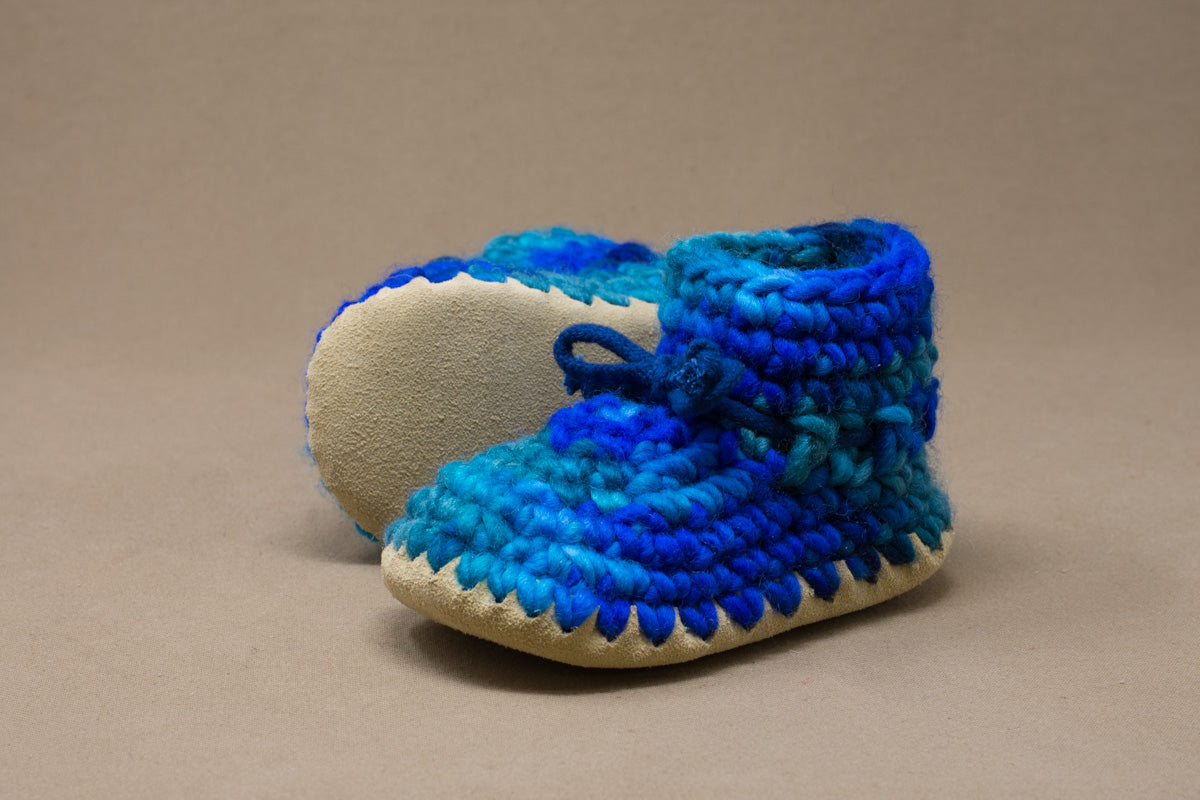 Childrens slippers hotsell canada